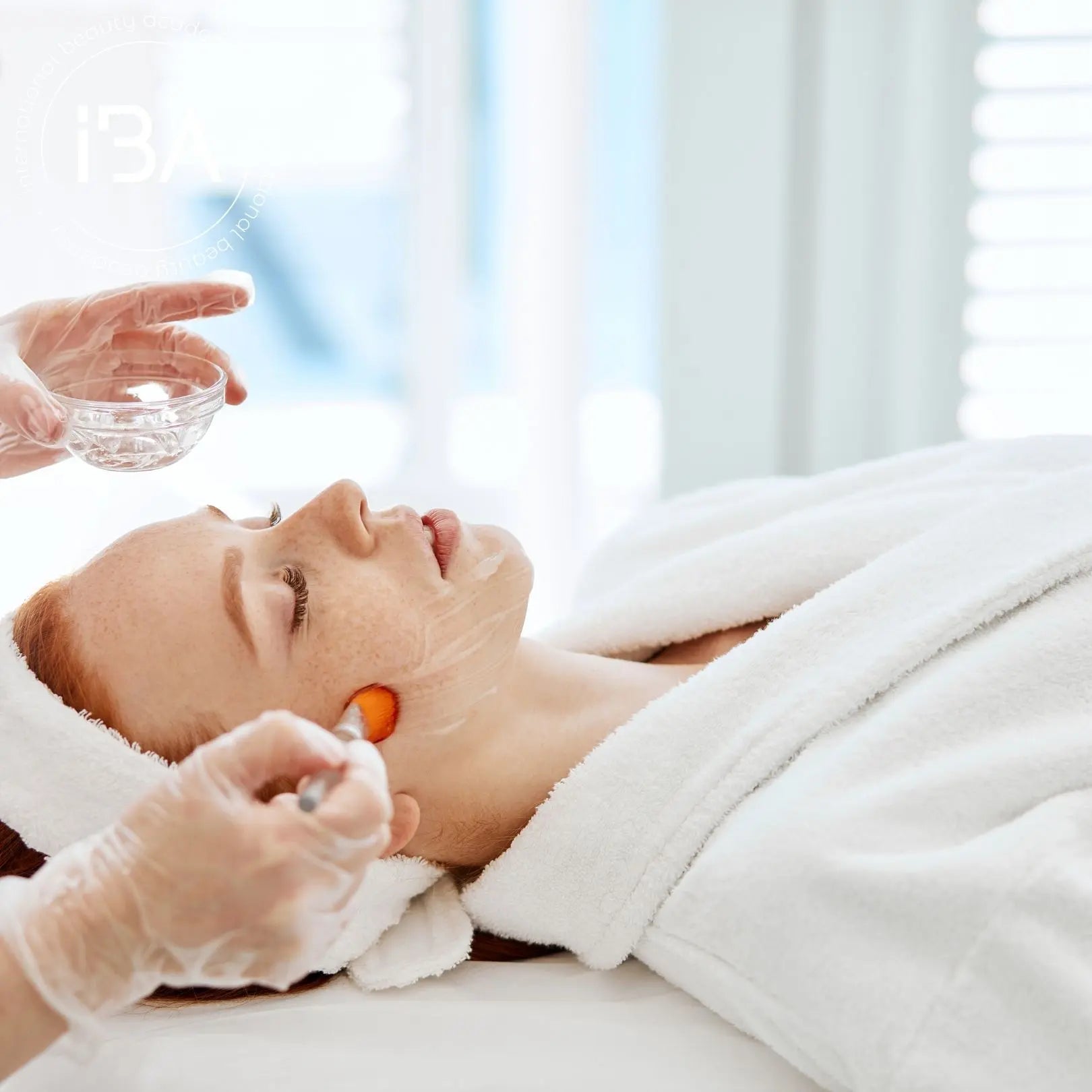 Glycolsäurepeeling Tageskurs Kosmetikschule Mannheim azav zertifiziert