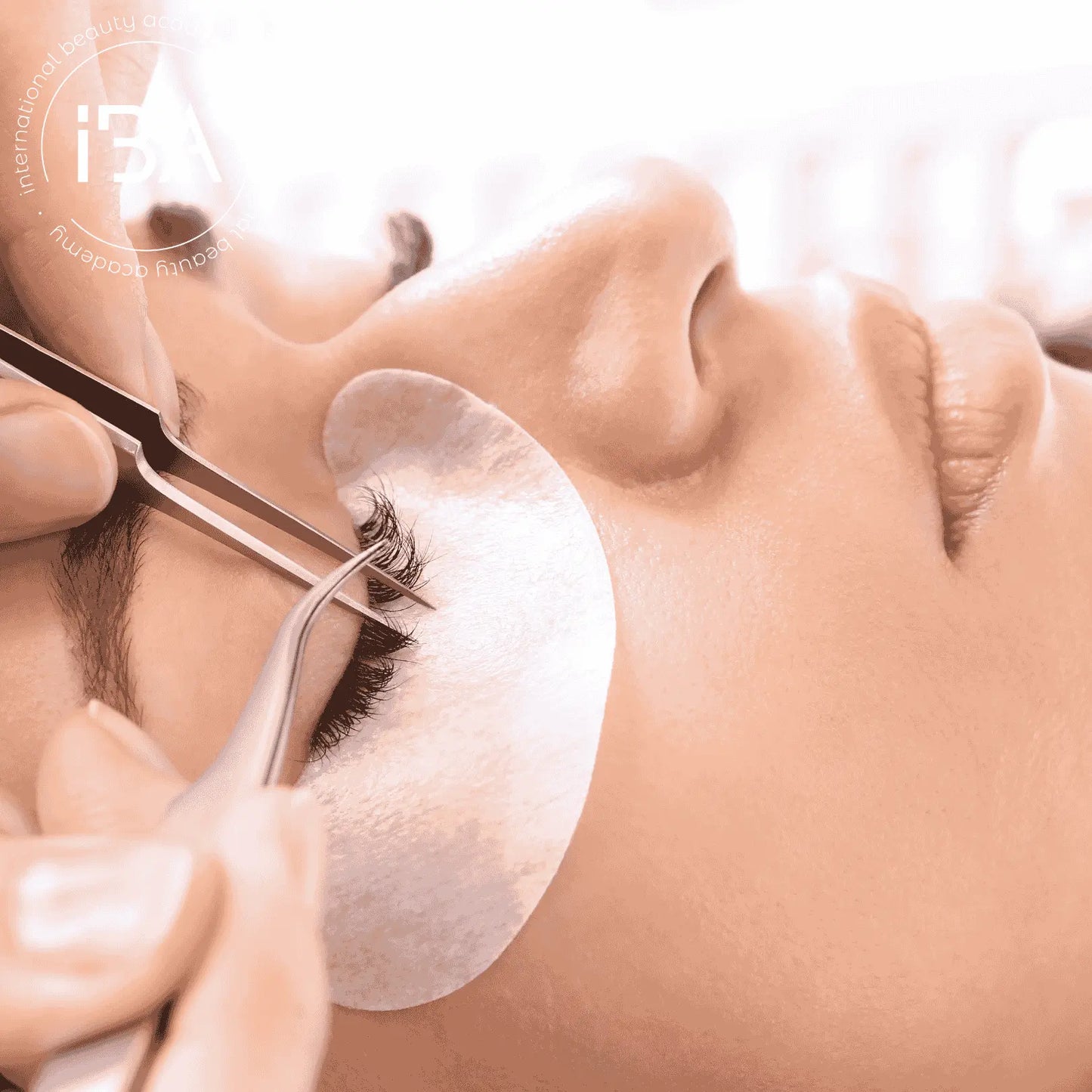 Wimpernstyling 1zu1  Tage Kosmetikschule Mannheim azav zertifiziert