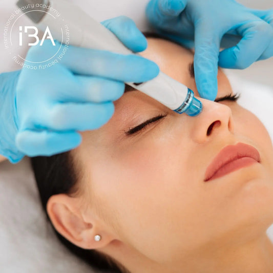 Aquafacial Wasserstoffpeeling Tageskurs Kosmetikschule Mannheim azav zertifiziert